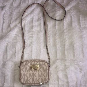Michael KORS Crossbody Purse